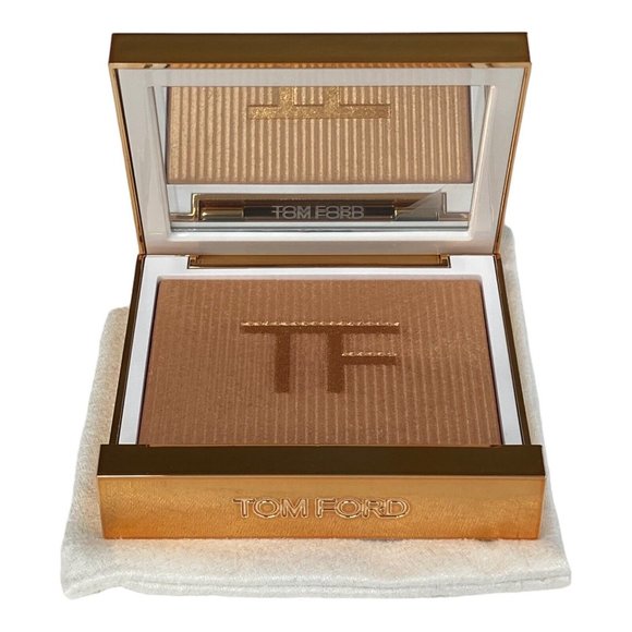 Tom Ford Soleil‎ De Feu Limited Edition Oasis Lightweight Powder Highlighter NIB - Picture 2 of 6